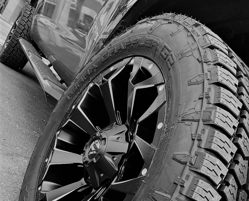 Home 18 - Ovidios Tires - Tires & Suspension Service in Hollywood,FL