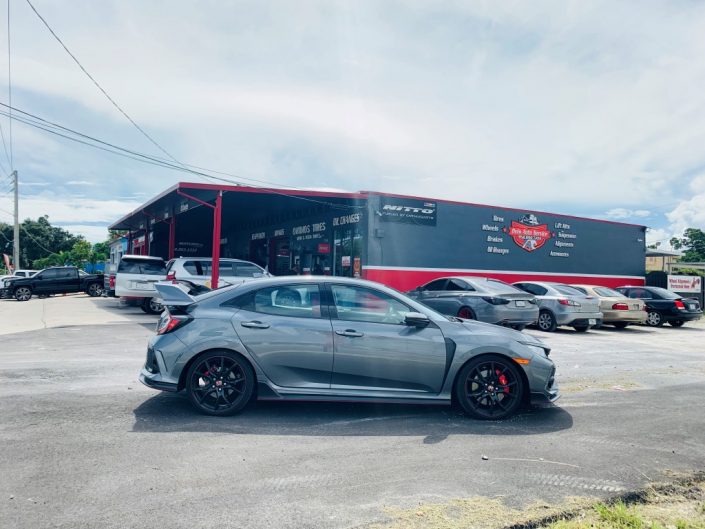 About Us 7 - Ovidios Tires - Tires & Suspension Service in Hollywood,FL