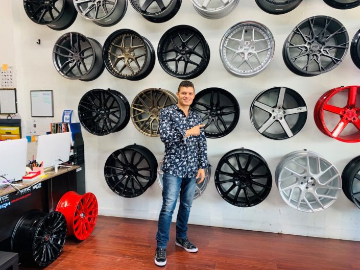 ovidios tires