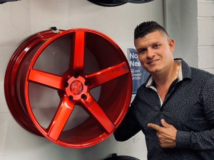 About Us 19 - Ovidios Tires - Tires & Suspension Service in Hollywood,FL
